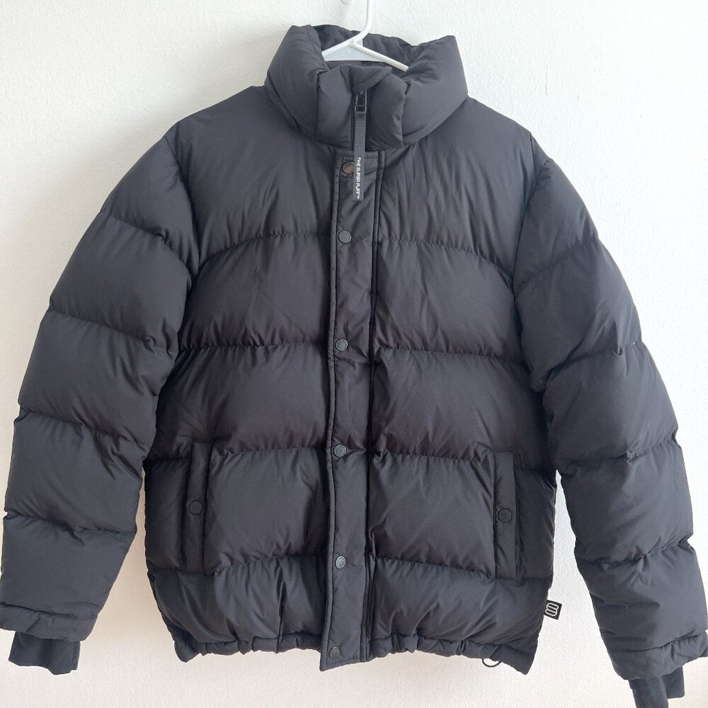Aritzia Black Puffer